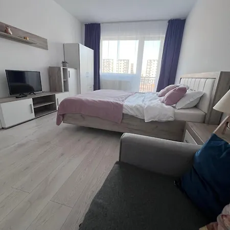 Nebele Residence Brasov-Self Check In -Mall Coresi-2